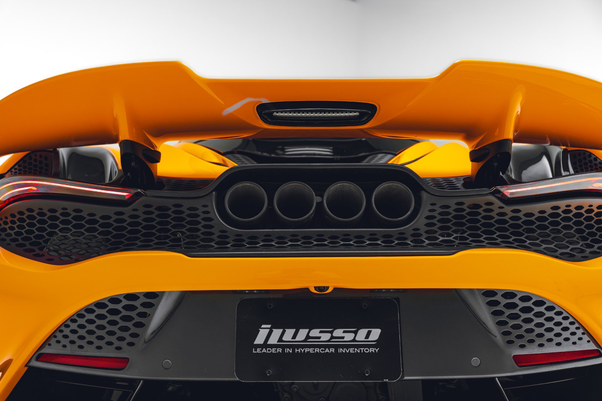 Used 2021 McLaren 765LT photo 20