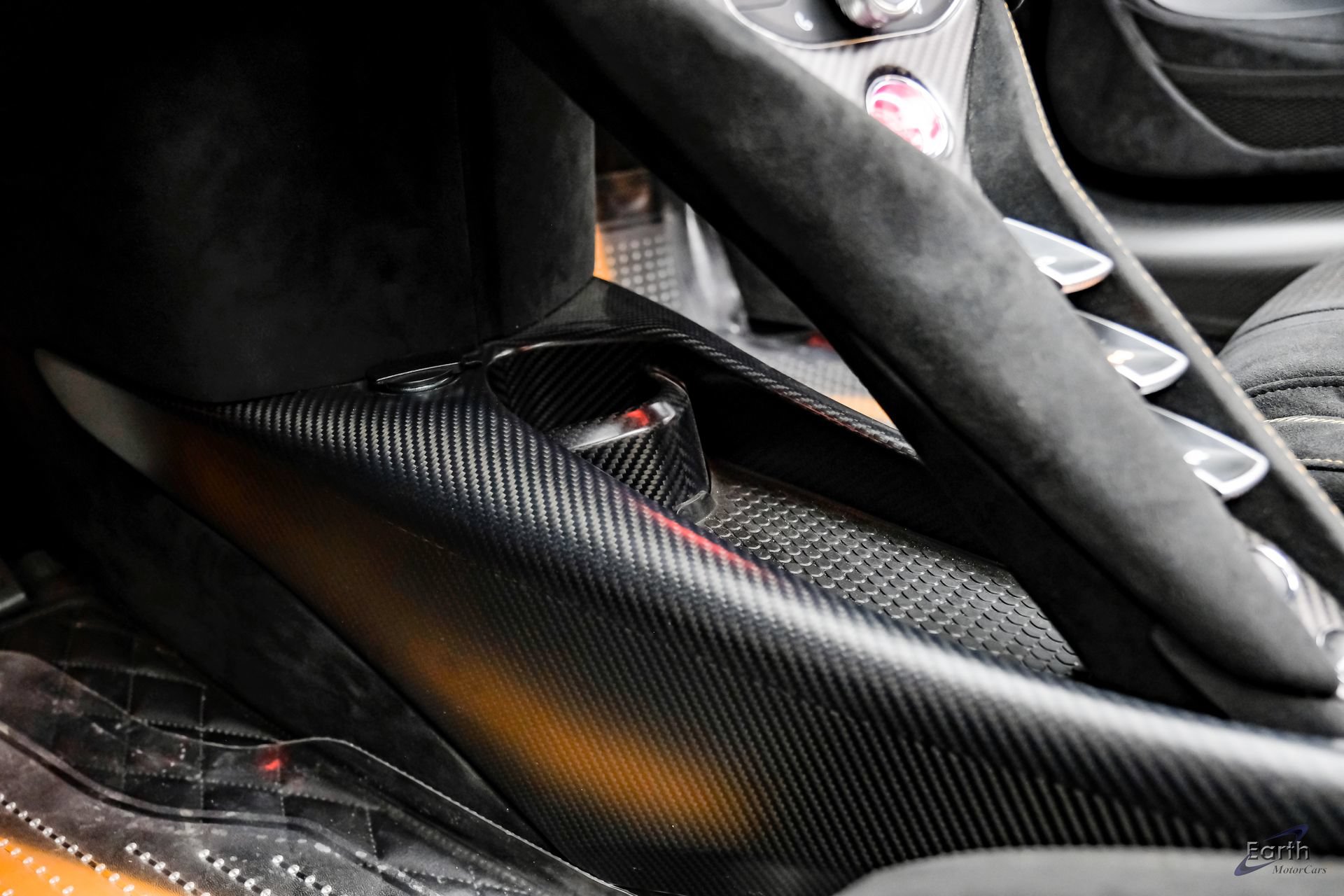 Used 2022 McLaren 765LT photo 80
