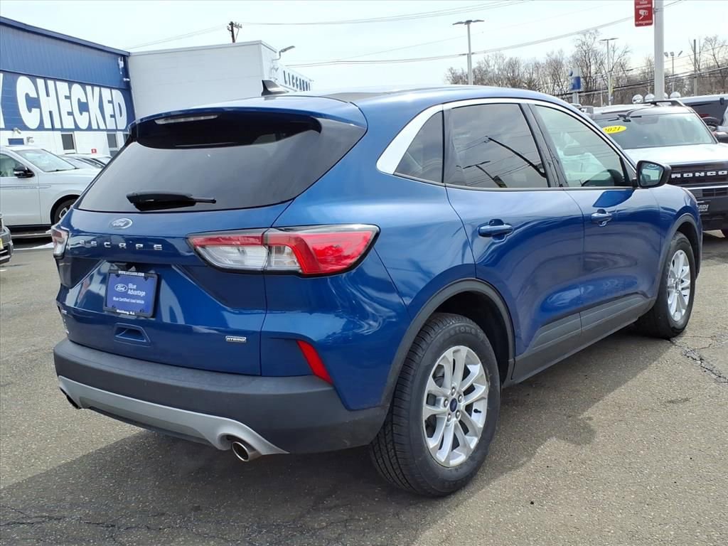 2022 Ford Escape SE