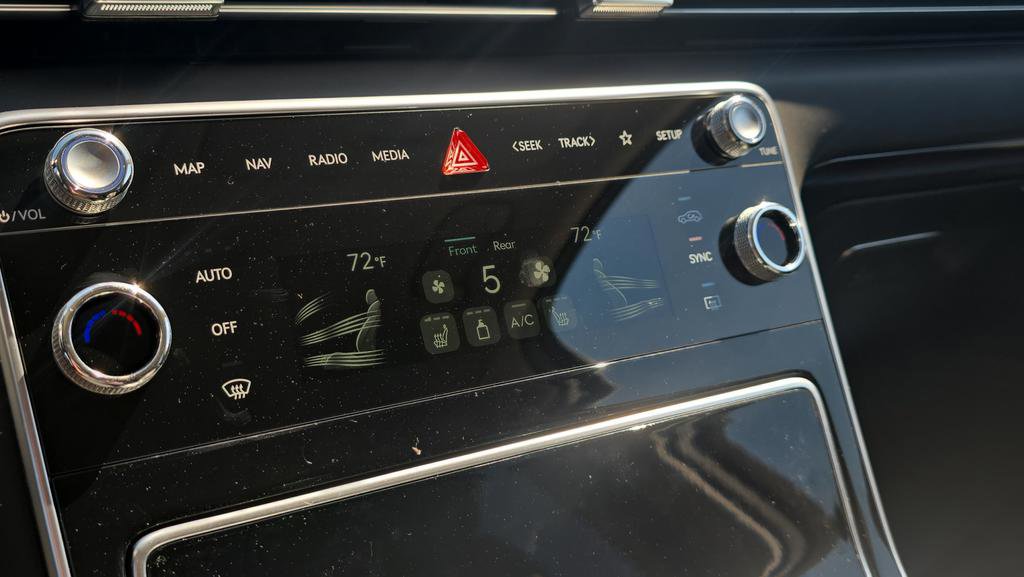 2026 Genesis Gv80 2.5T