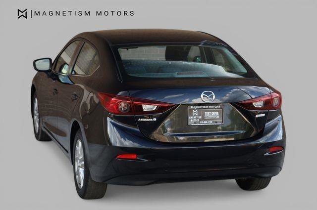 2017 MAZDA Mazda3 Sport