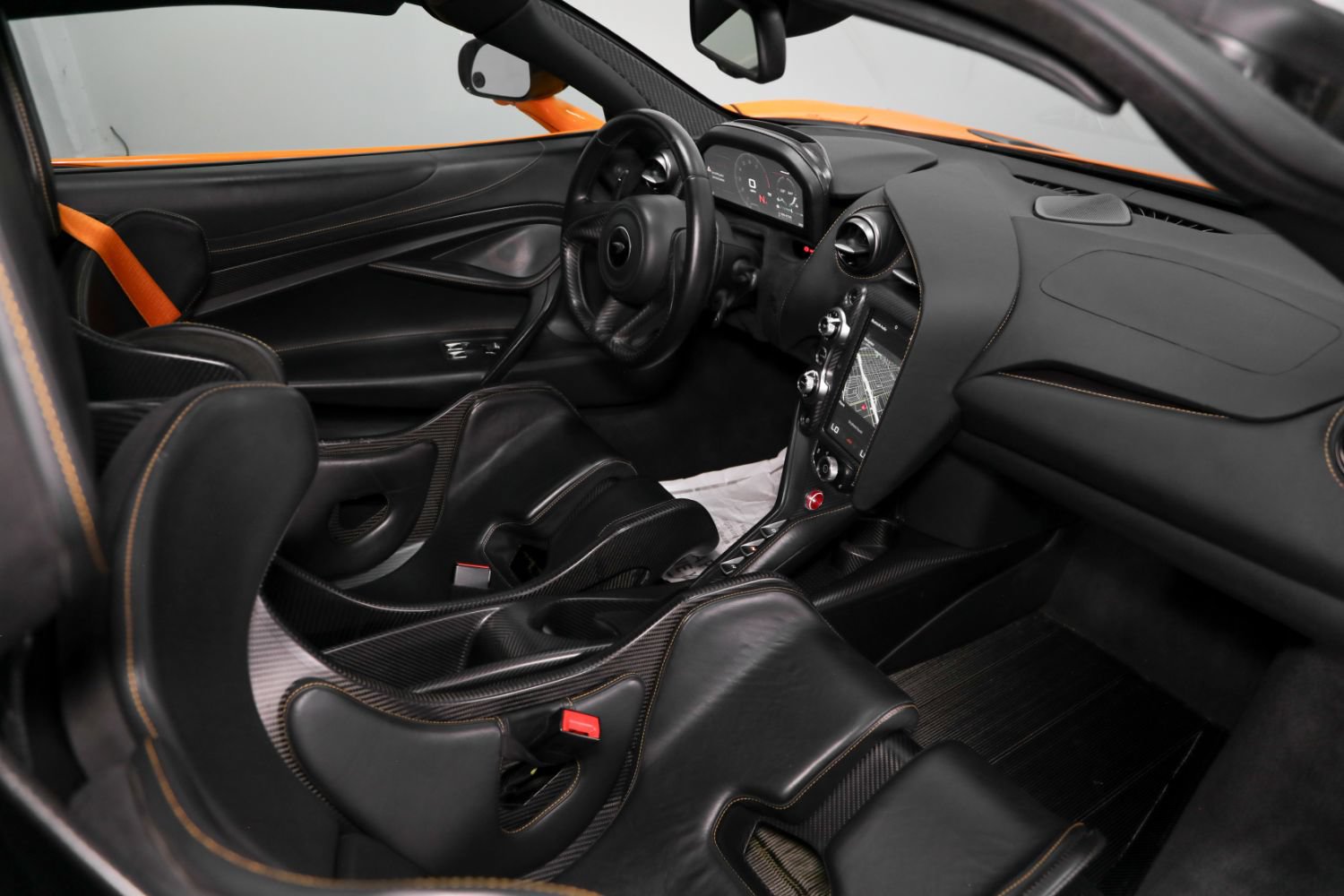 Used 2021 McLaren 765LT photo 33