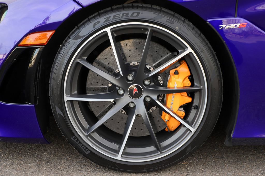 Used 2021 McLaren 720S Performance photo 13