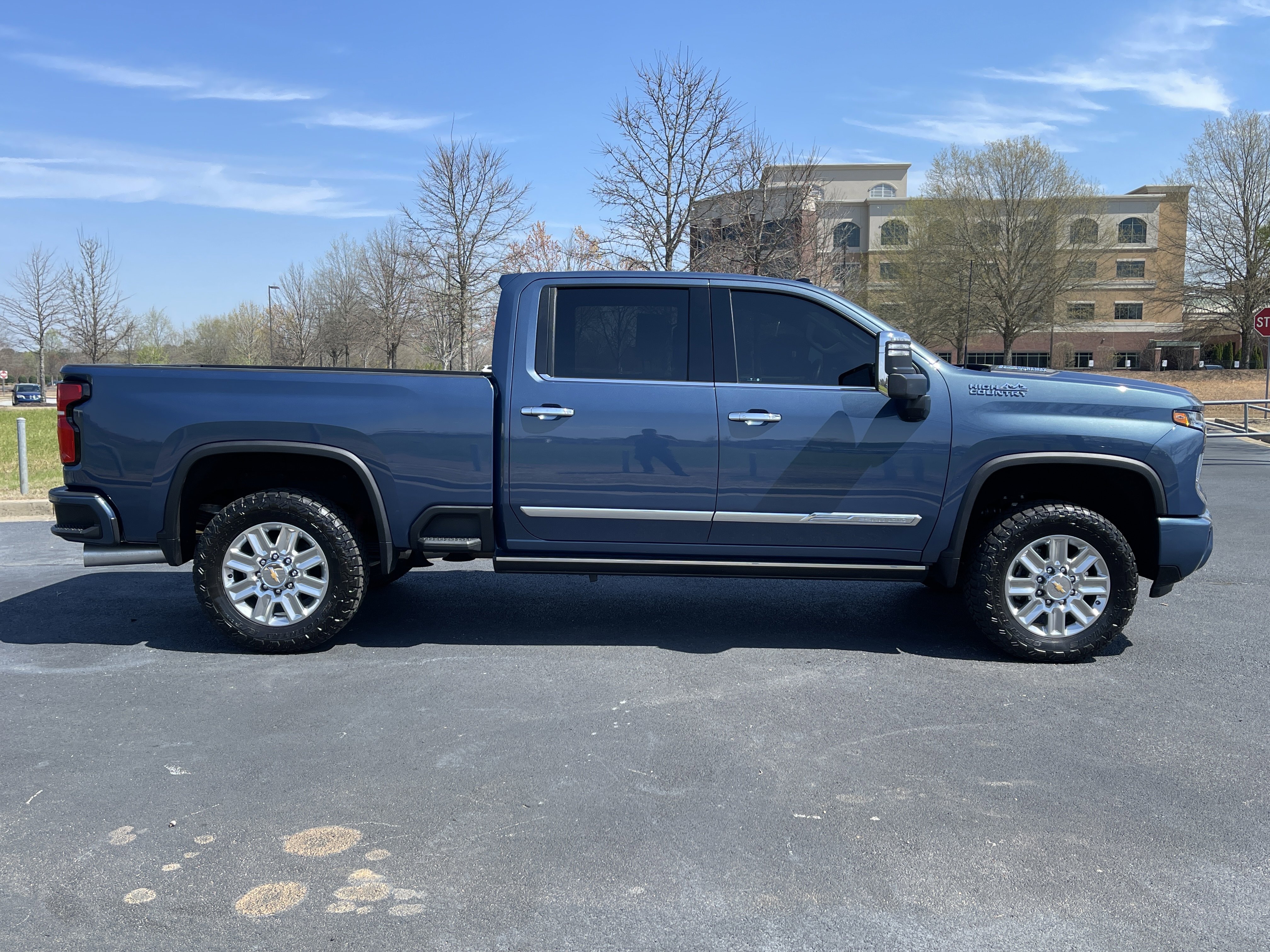 2024 Chevrolet Silverado 2500 High Country