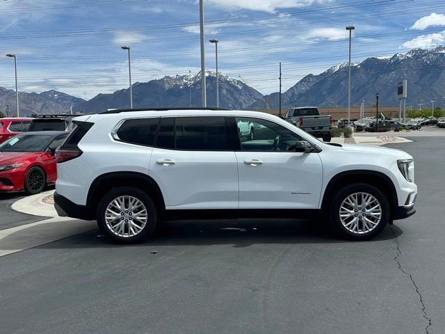 2024 GMC Acadia Elevation