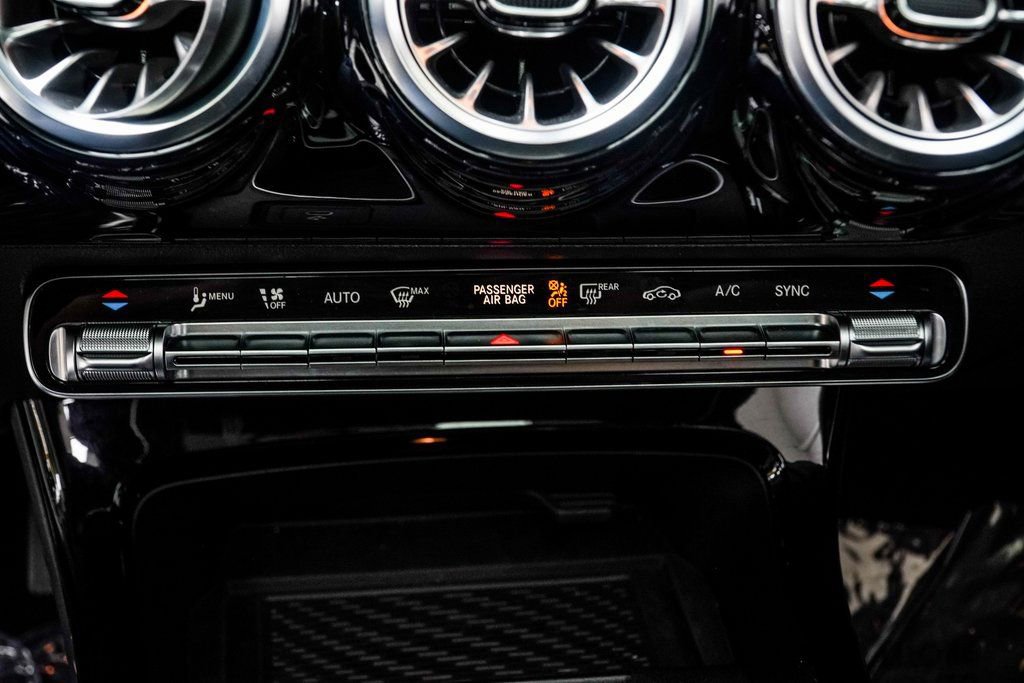 2025 Mercedes-Benz CLA 250