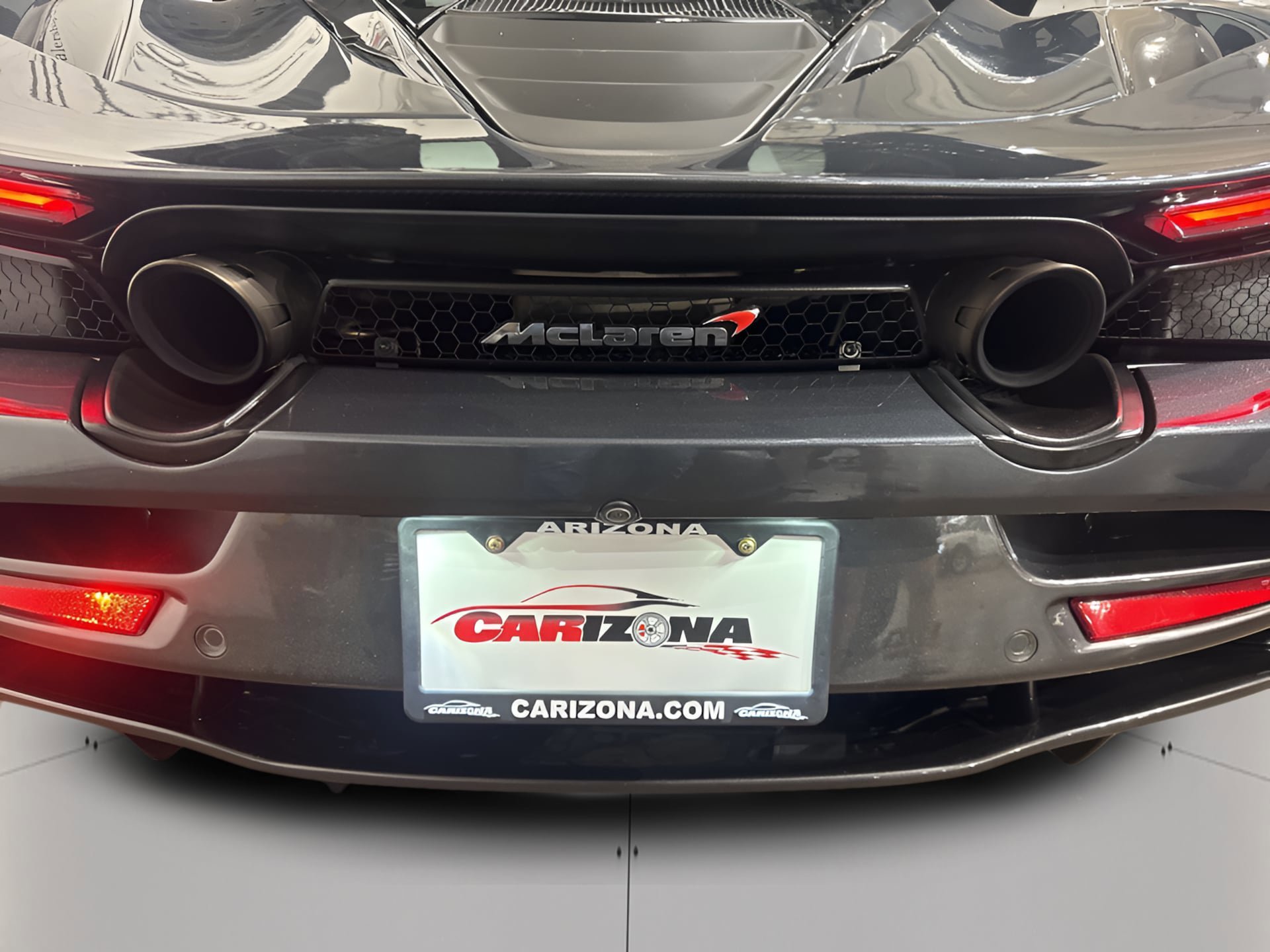 Used 2018 McLaren 720S photo 32