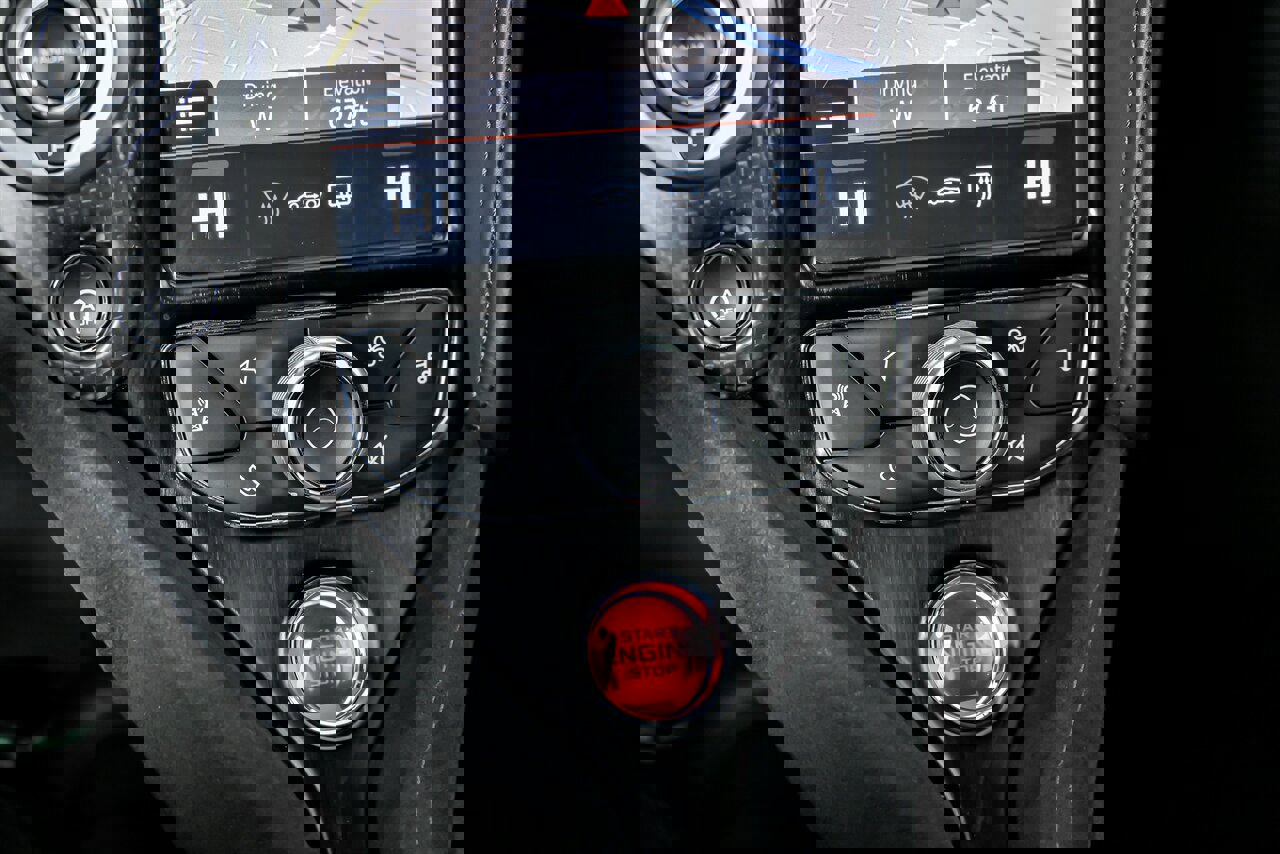 Used 2019 McLaren 720S Performance photo 34