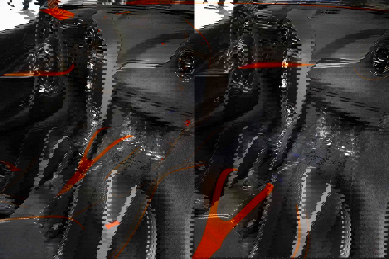 Used 2018 McLaren 720S Performance photo 17