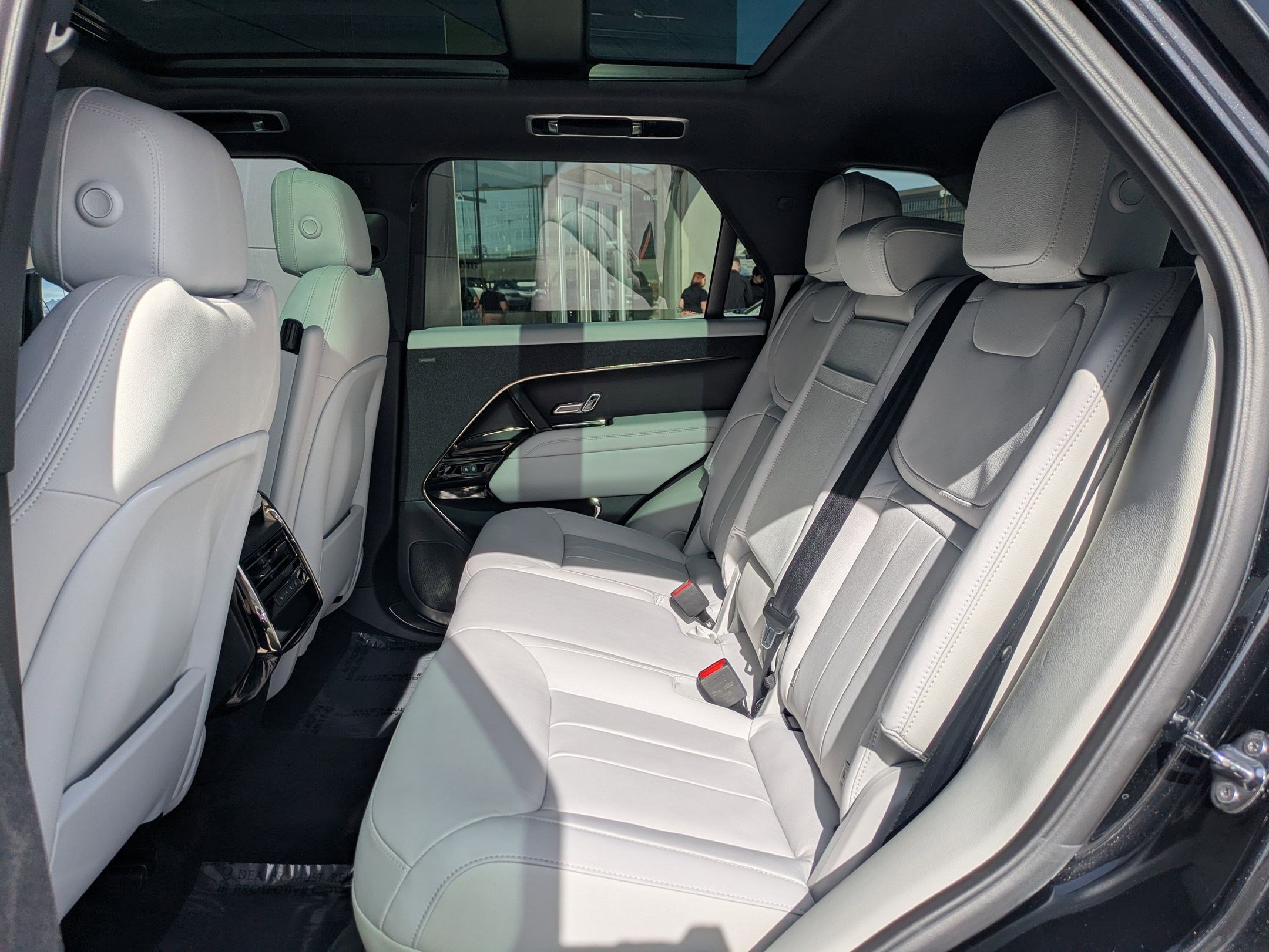 2025 Land Rover Range Rover Sport S