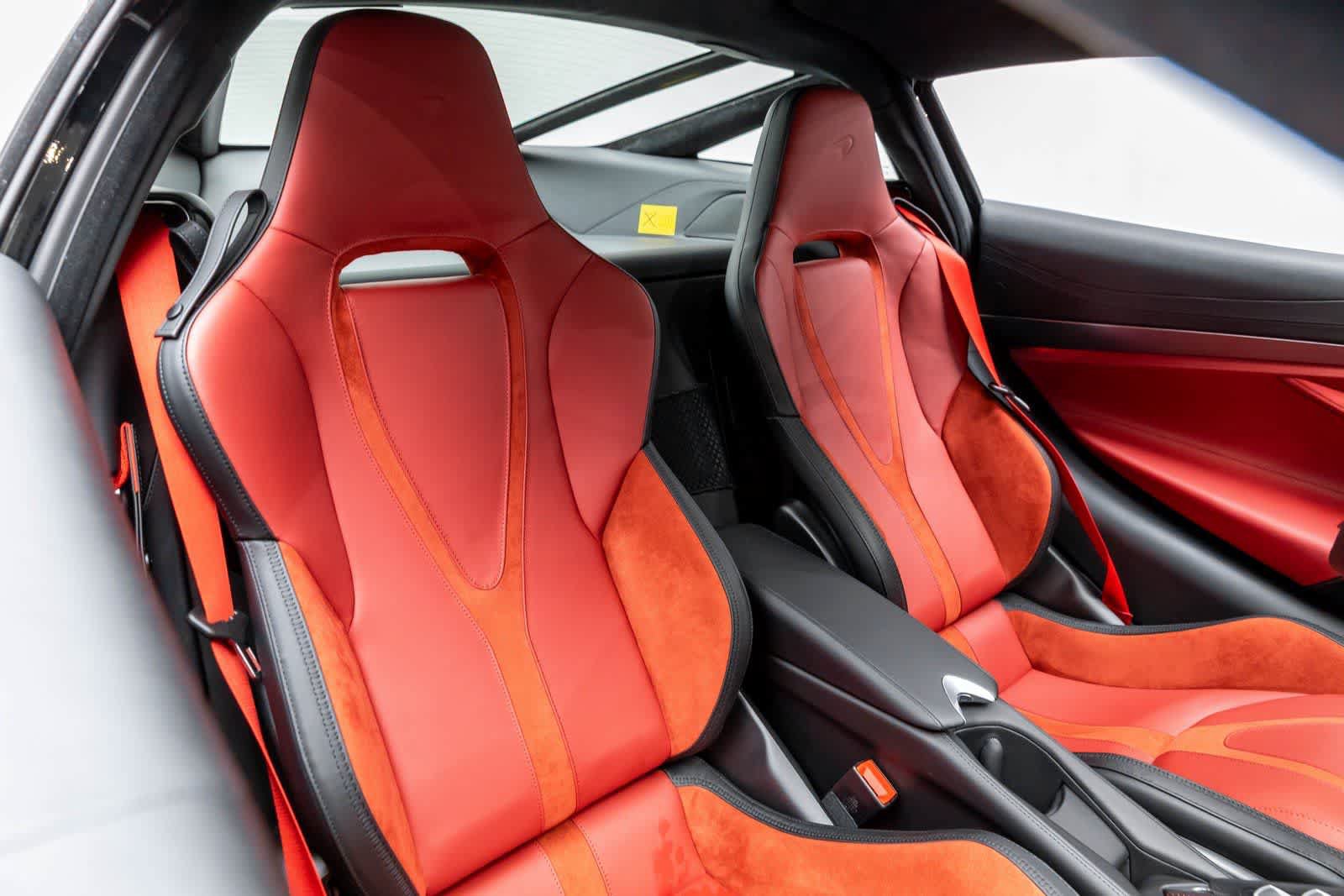 New 2026 McLaren 750S photo 12