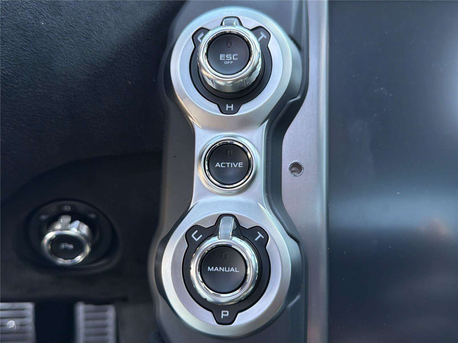 Used 2019 McLaren 720S photo 14