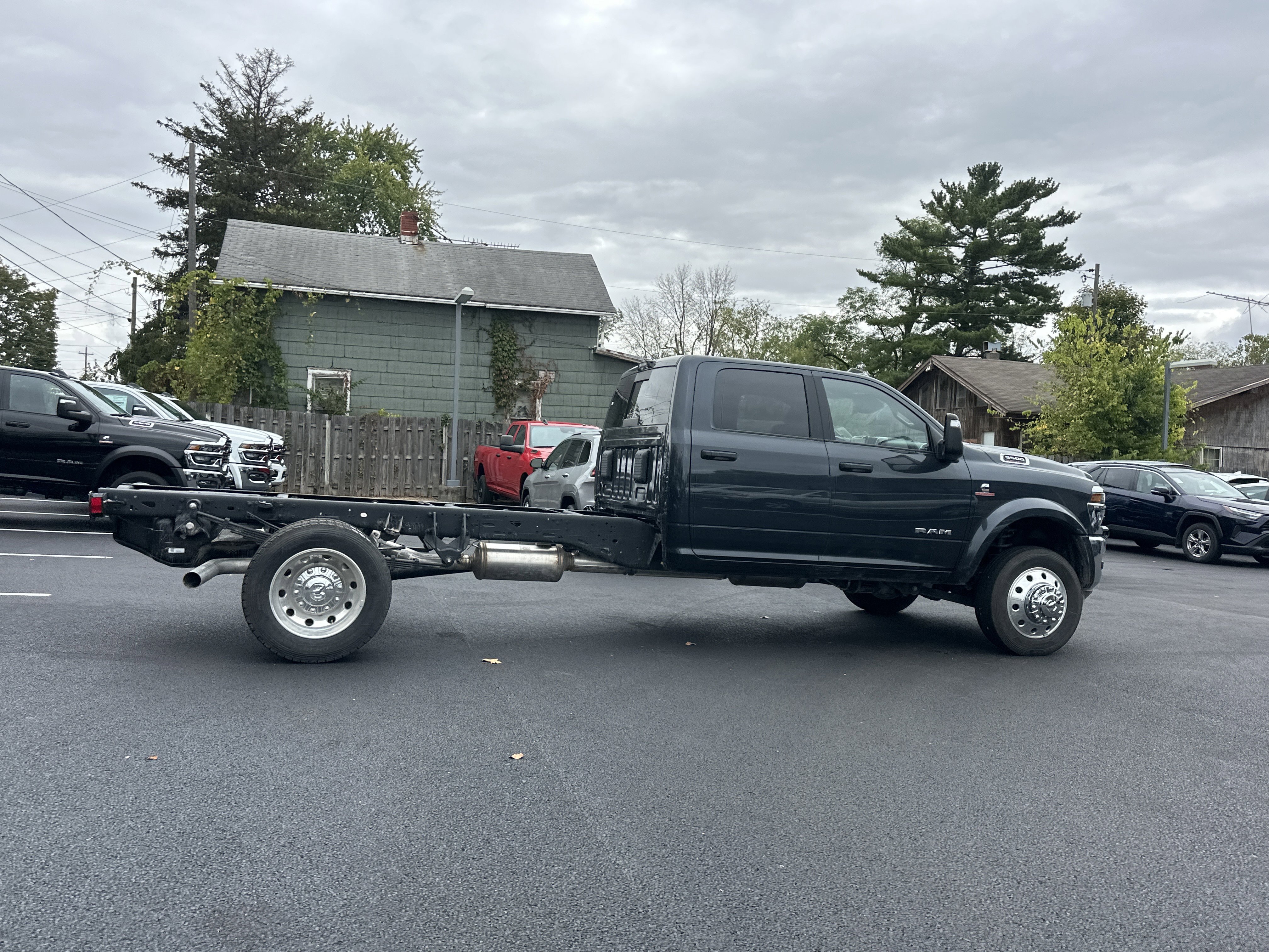 2026 RAM 5500 4x4 Crew Cab