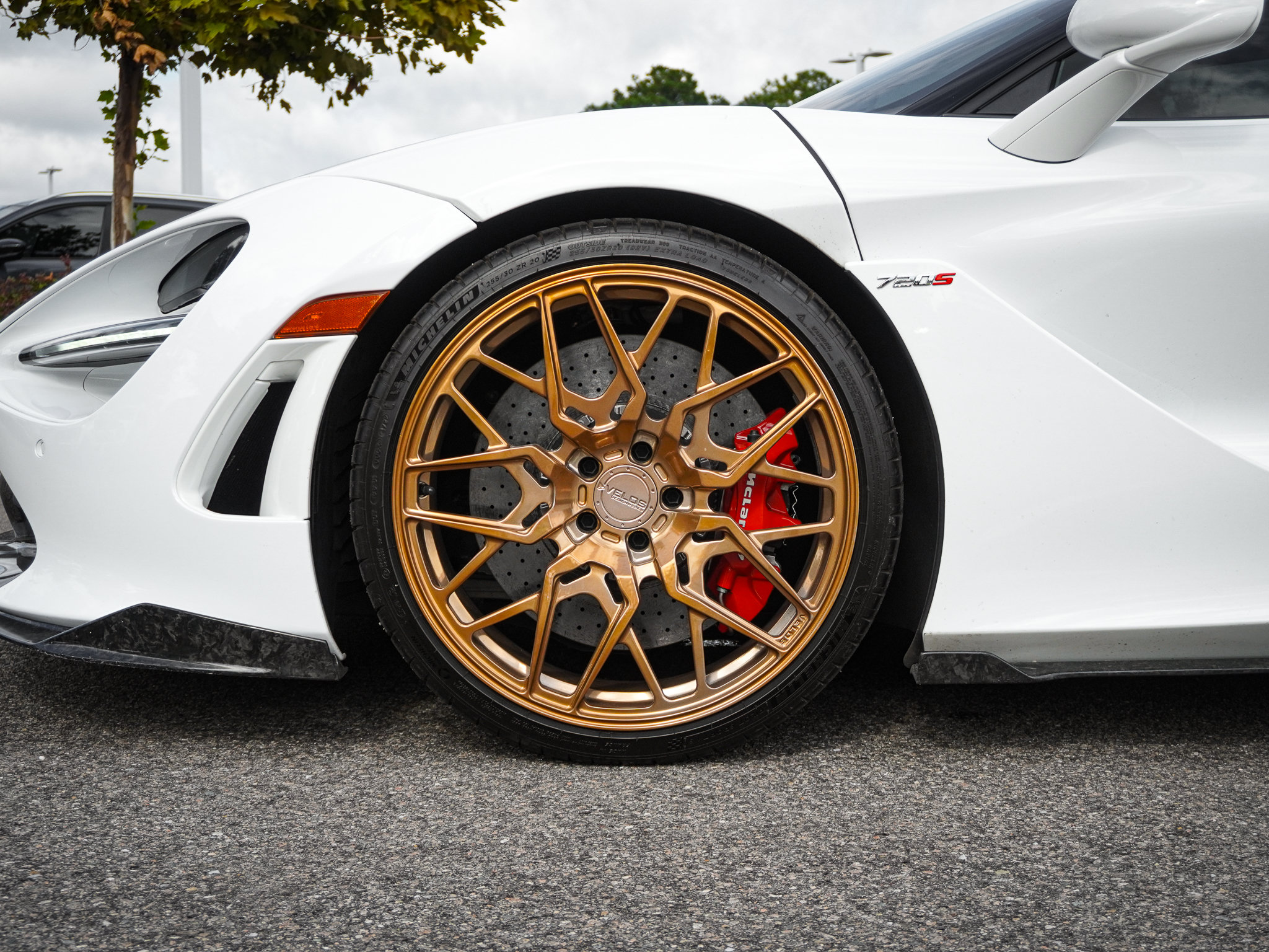 Used 2019 McLaren 720S photo 16