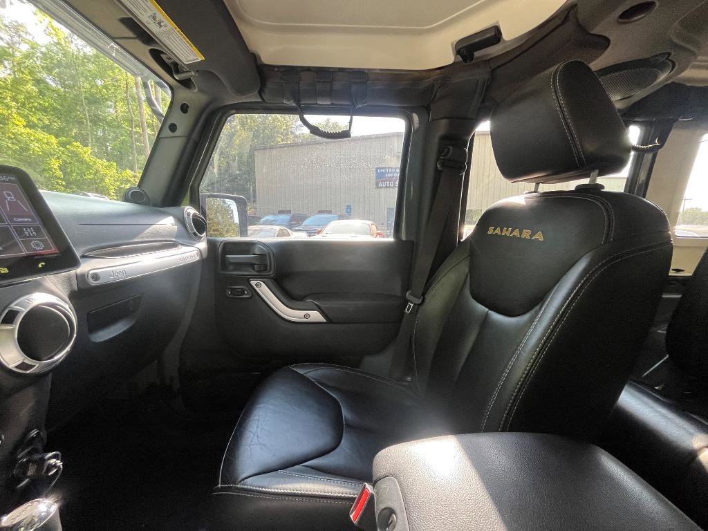 2014 Jeep Wrangler Unlimited Sahara