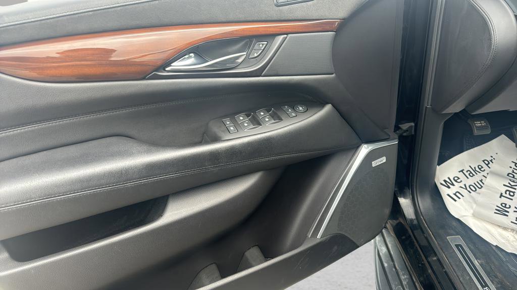 2020 Cadillac Escalade Luxury