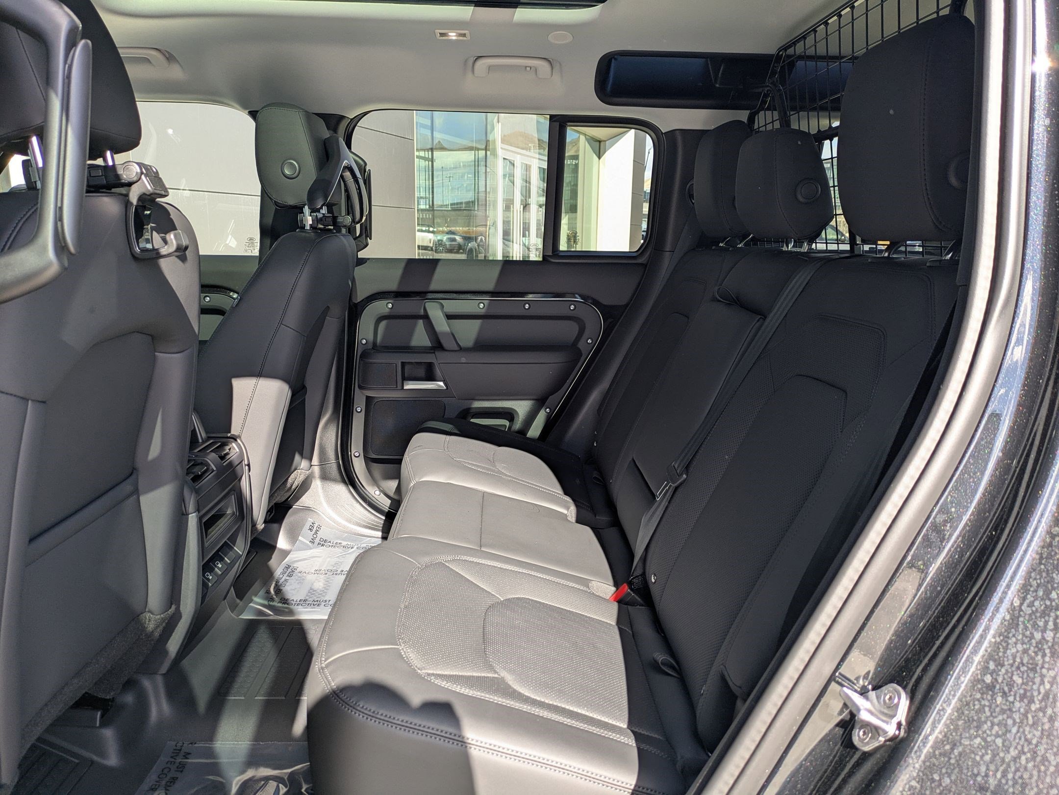 2025 Land Rover Defender 110 S