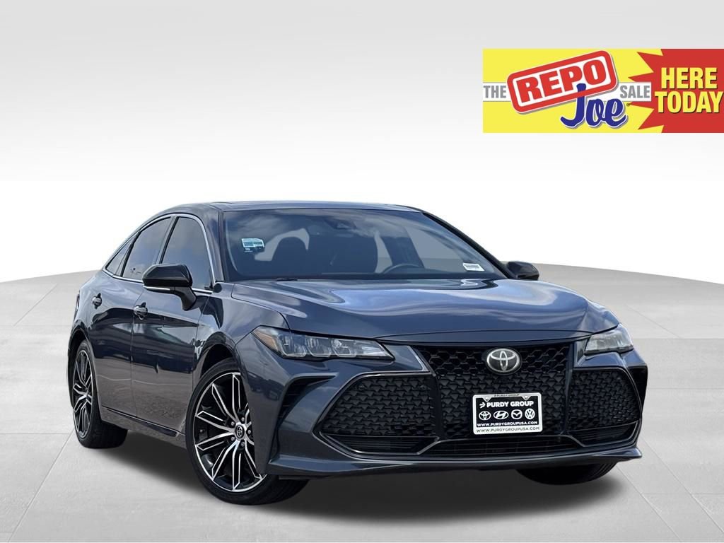 Used 2019 Toyota Avalon XSE w/ All Weather Liner Package