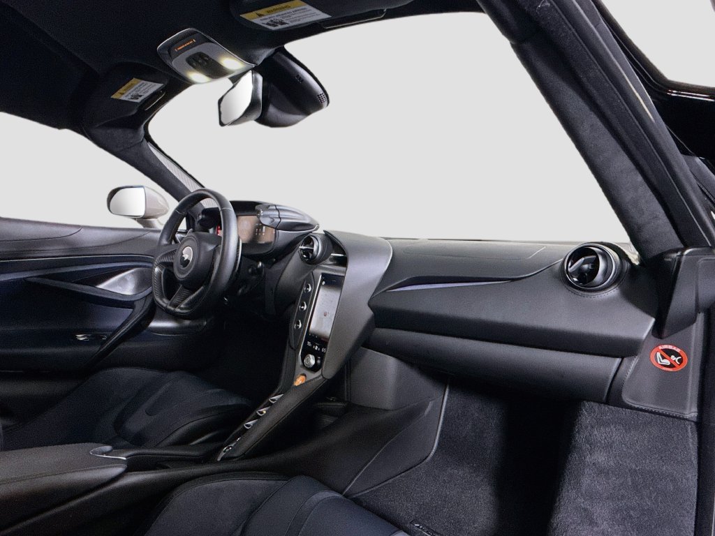 Used 2025 McLaren 750S photo 15