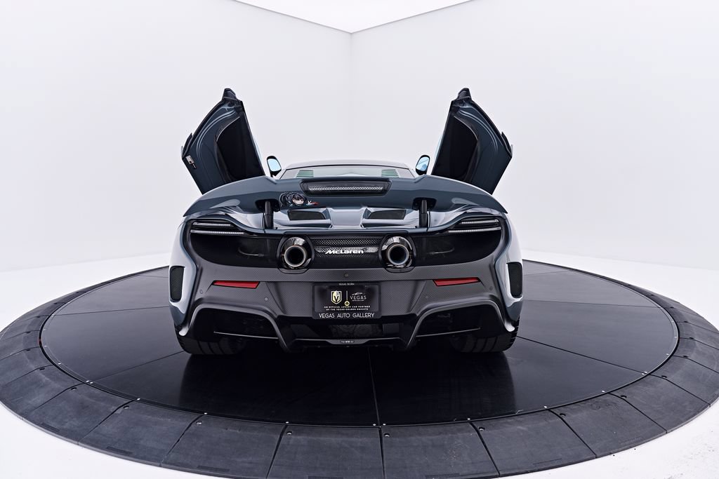 Used 2016 McLaren 675LT Coupe photo 31