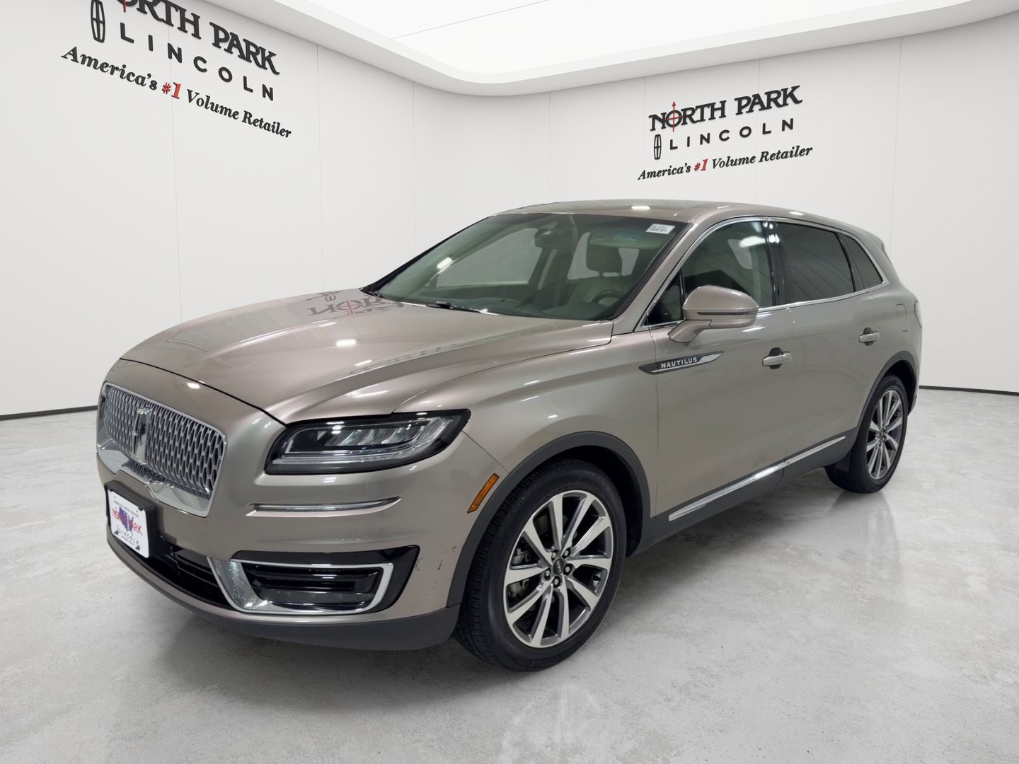 Used 2019 Lincoln Nautilus Select