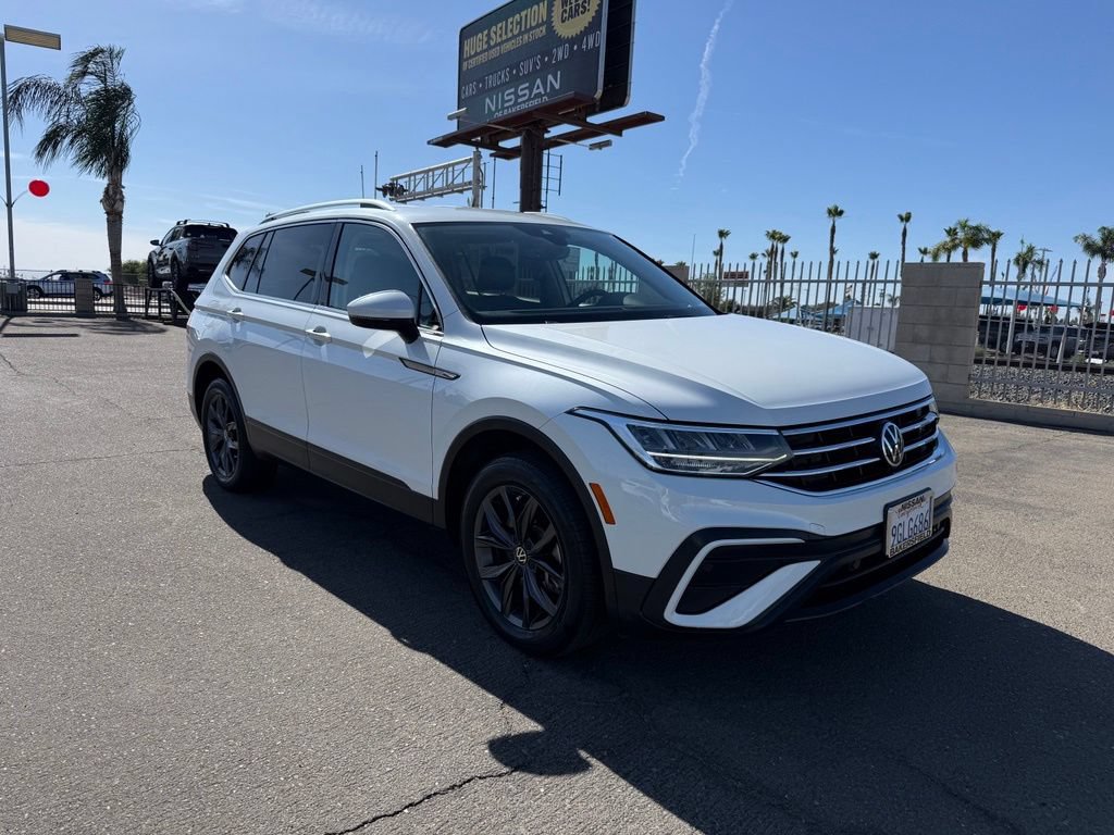 Used 2023 Volkswagen Tiguan SE