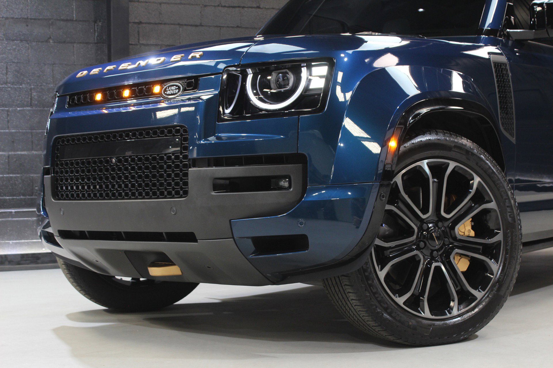 2026 Land Rover Defender 110