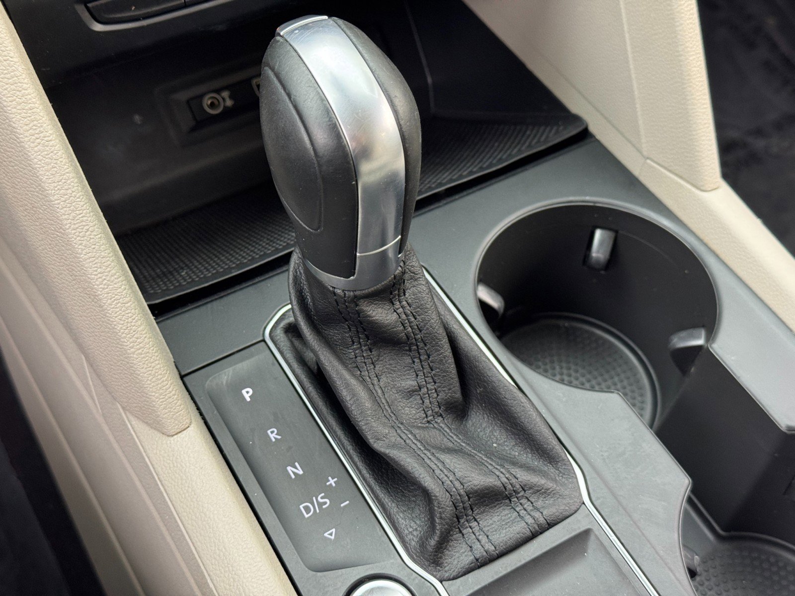 2019 Volkswagen Atlas SE