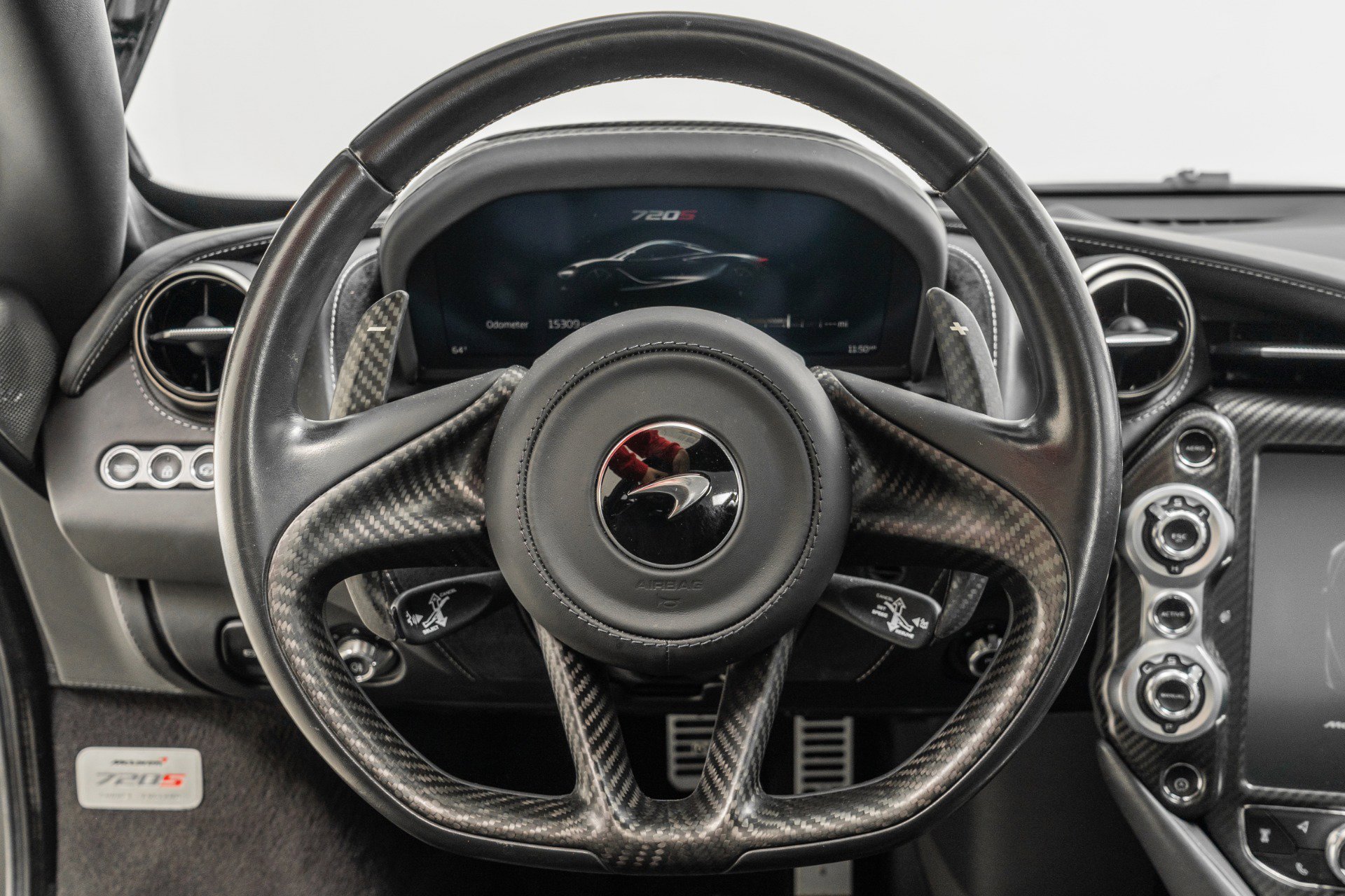 Used 2019 McLaren 720S Luxury photo 14