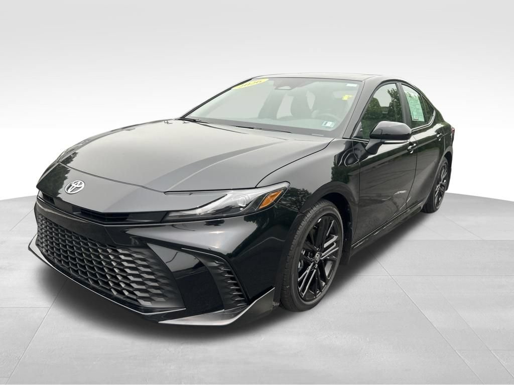 Certified 2026 Toyota Camry SE w/ Convenience Package