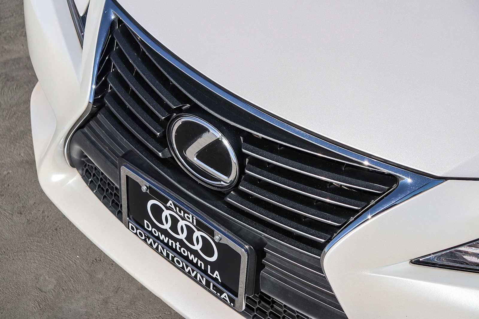 2016 Lexus IS 200t
