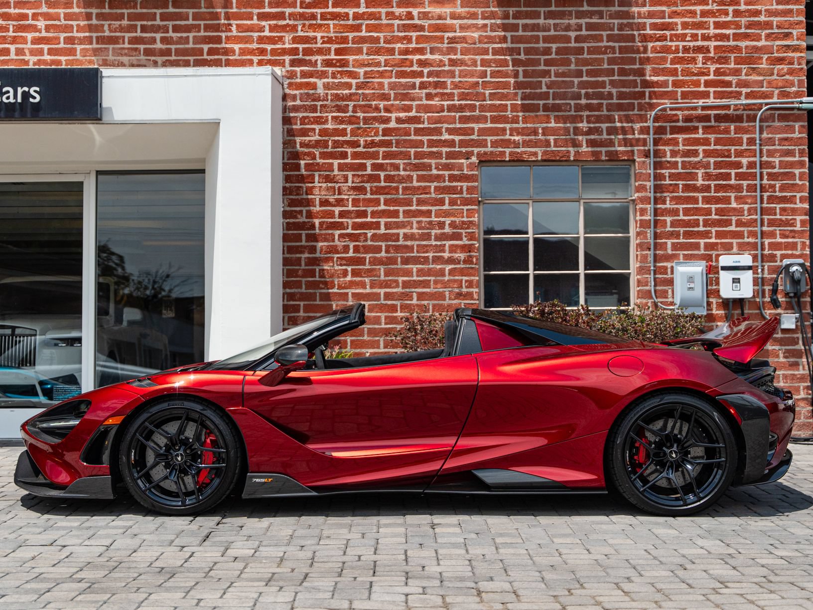 Used 2022 McLaren 765LT 3