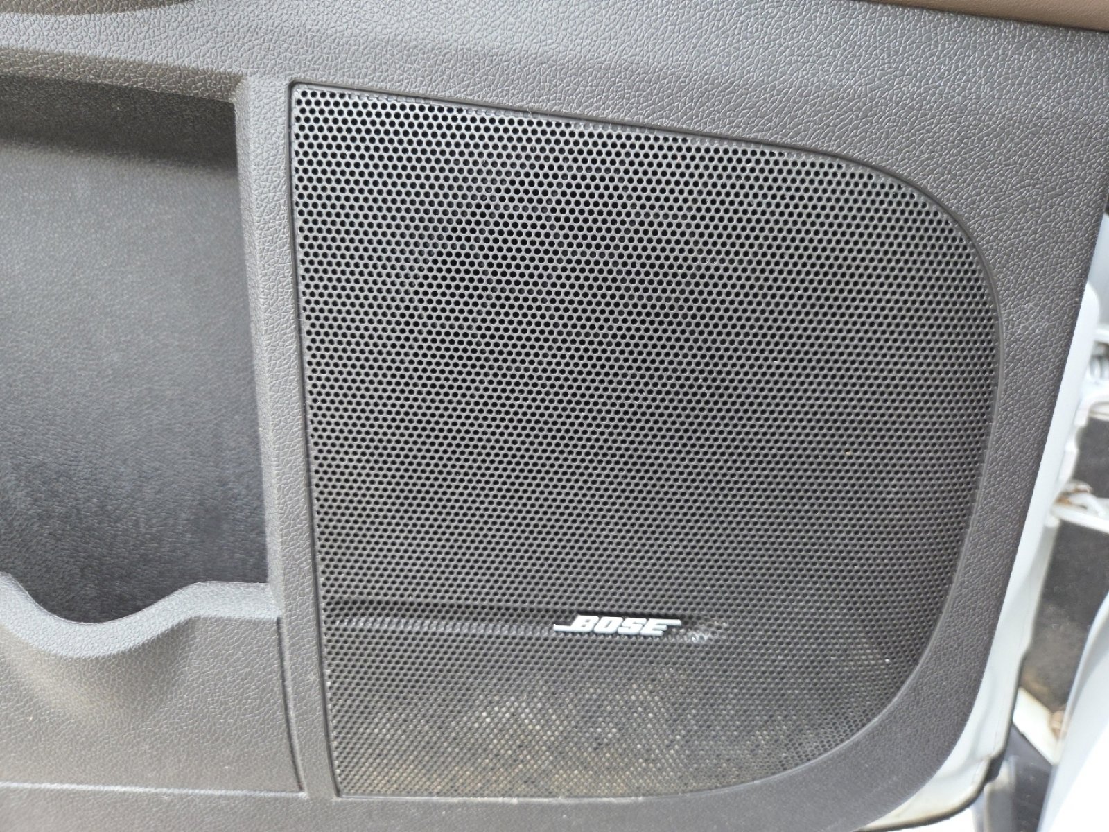 2017 GMC Acadia Limited SLT