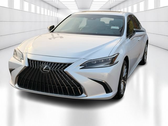 Certified 2023 Lexus ES 300h w/ Accessory Package (Z1)