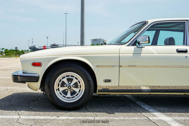 1987 Jaguar XJ6