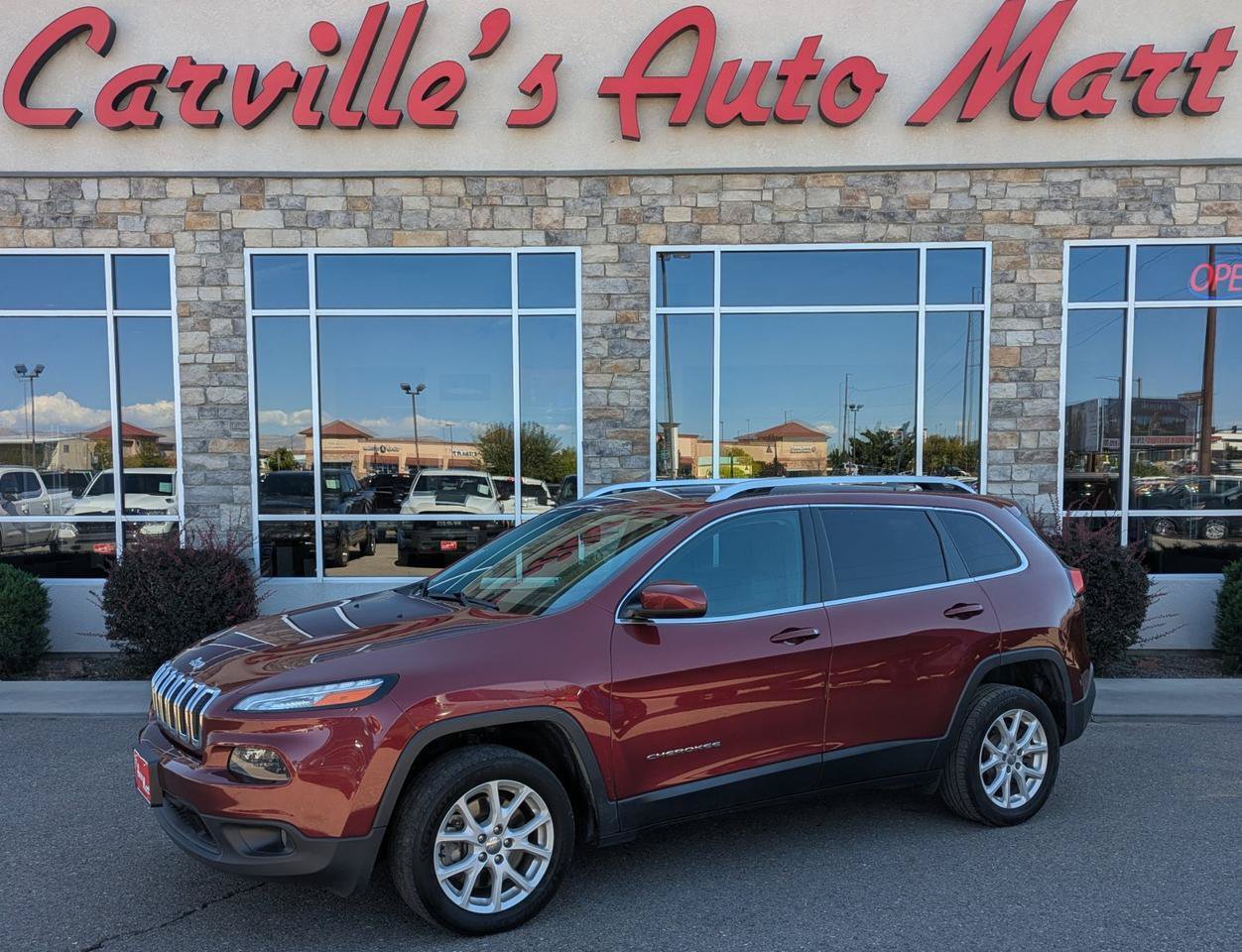 Used 2018 Jeep Cherokee Latitude w/ Cold Weather Group