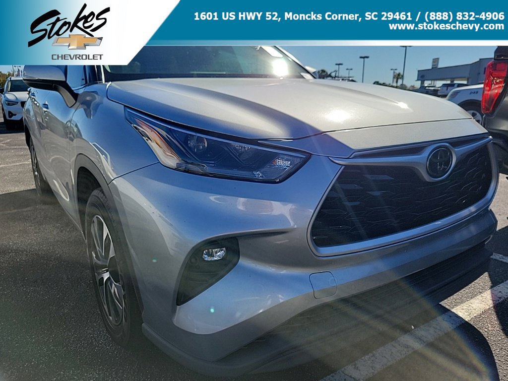 Used 2021 Toyota Highlander XLE