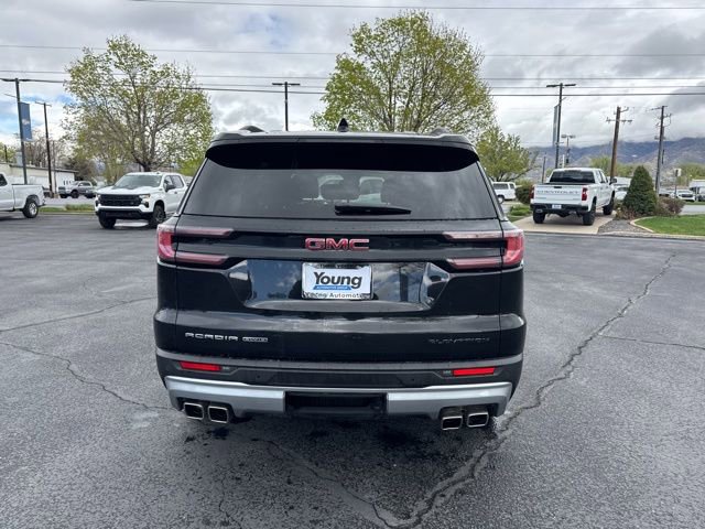 2024 GMC Acadia Elevation