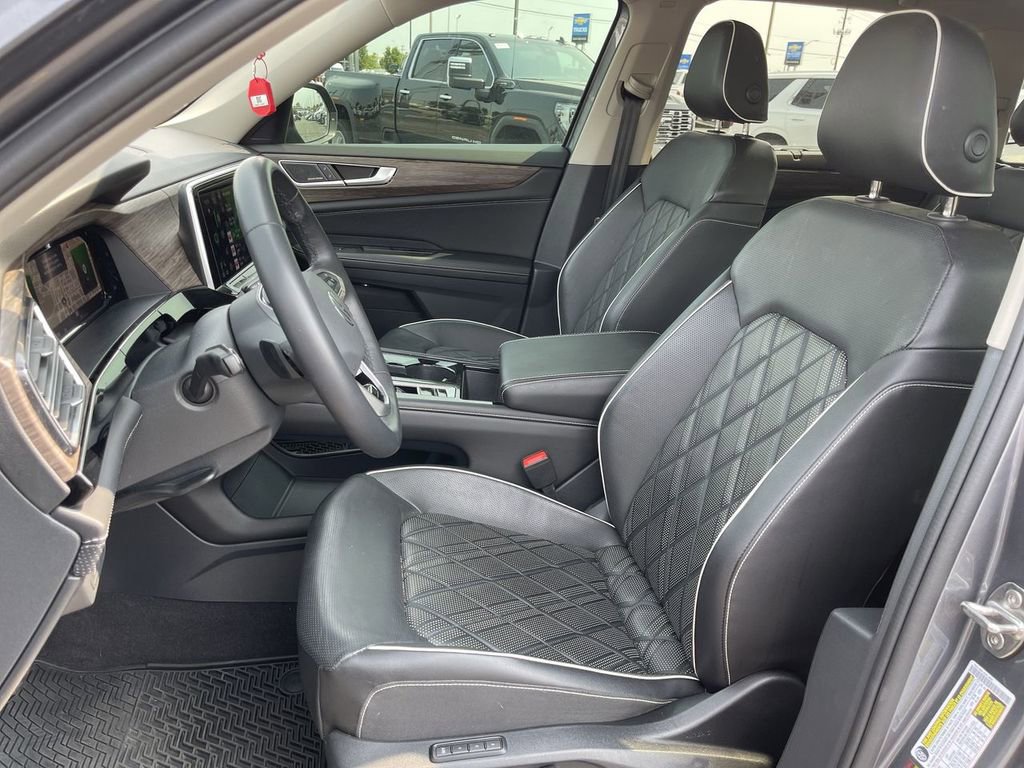 2024 Volkswagen Atlas SEL Premium R-Line