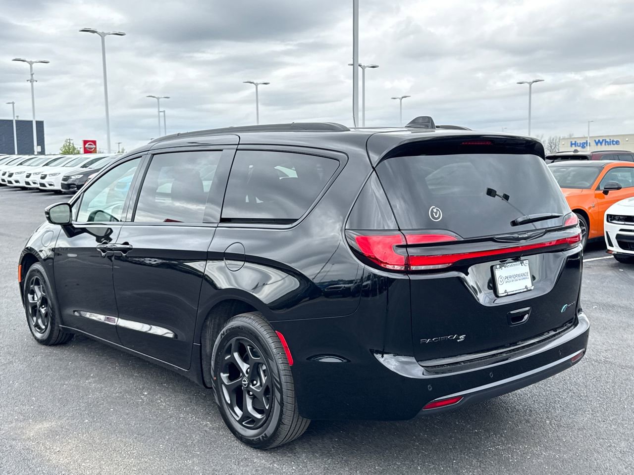 2026 Chrysler Pacifica Premium