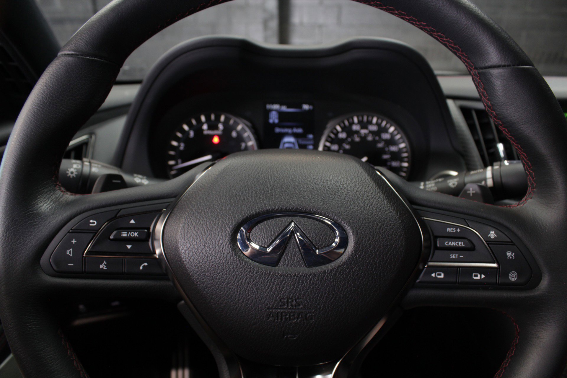 2022 INFINITI Q60 Red Sport 400