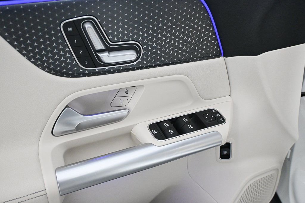 2025 Mercedes-Benz GLA 250