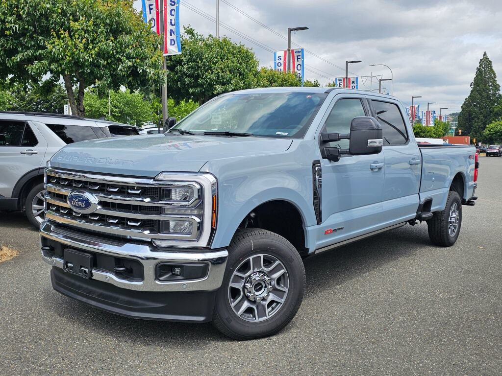 New 2026 Ford F350 Lariat w/ Lariat Ultimate Package