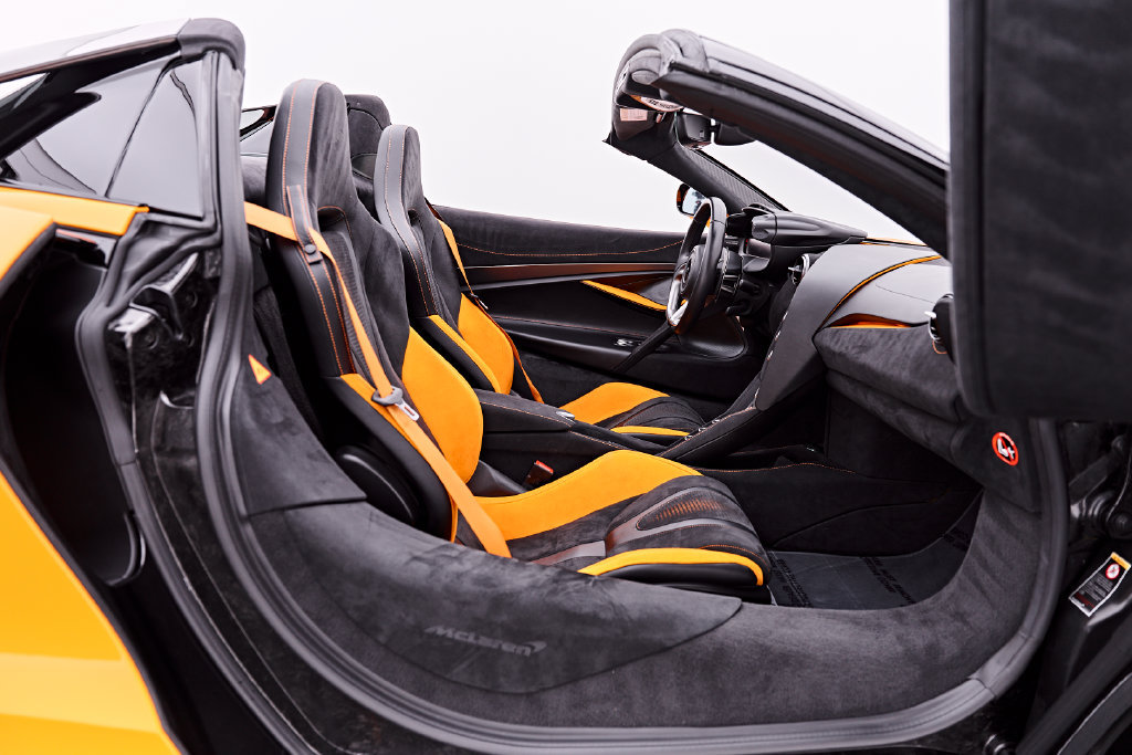 Used 2025 McLaren 750S Spider photo 47