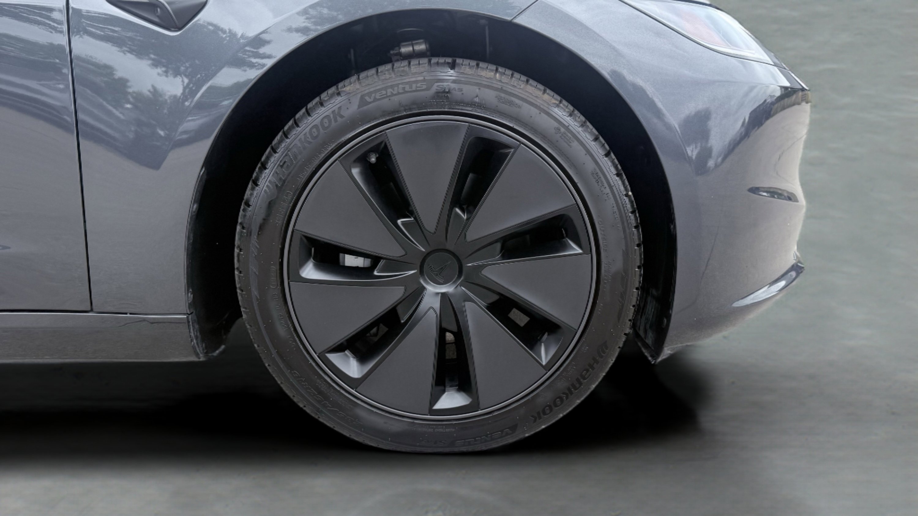 2024 Tesla Model 3 Standard Range