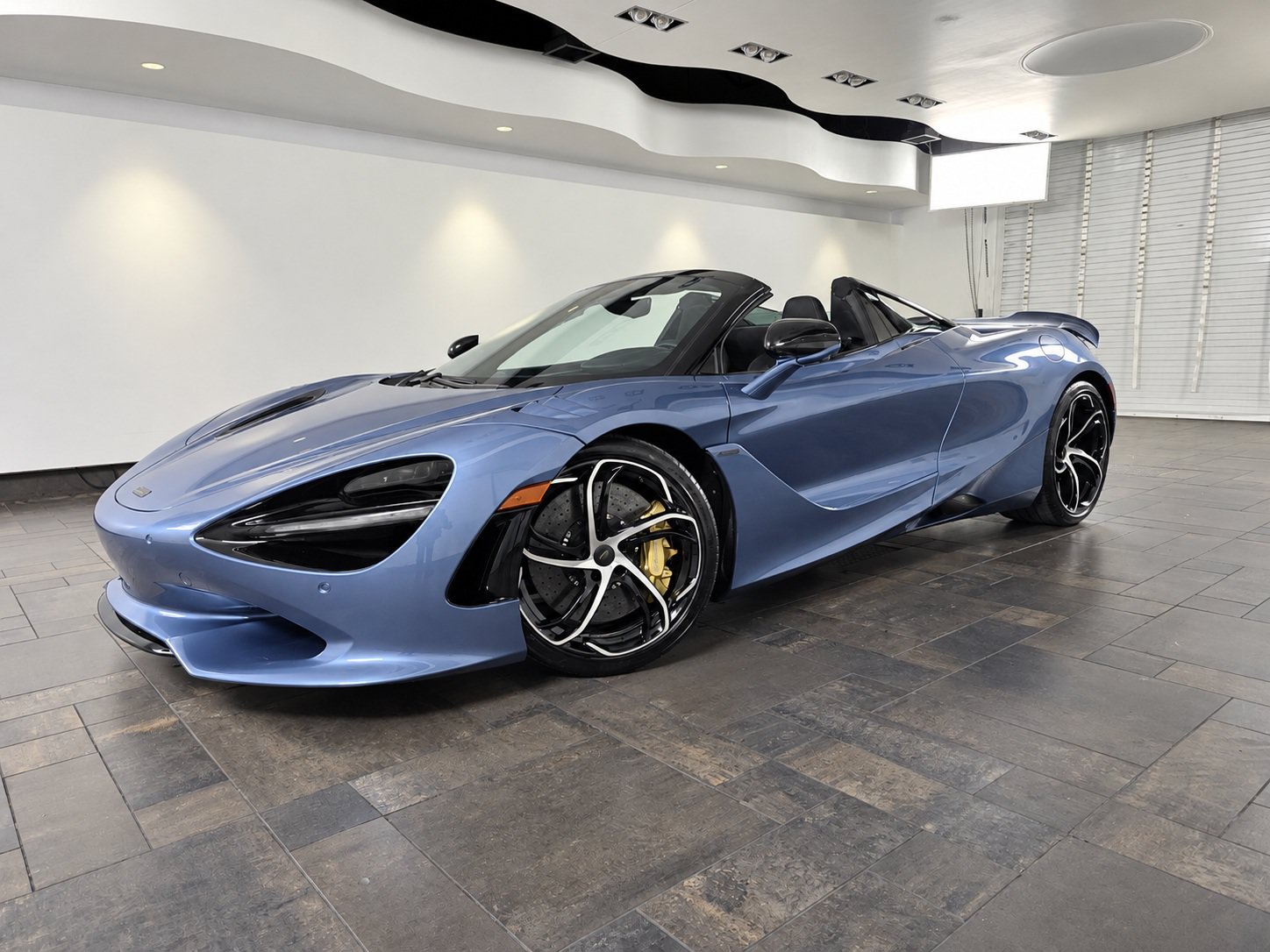 New 2027 McLaren 750S Spider 1