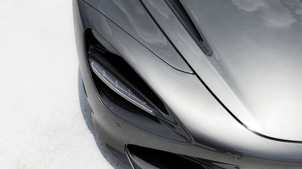 Used 2020 McLaren 720S Performance photo 20