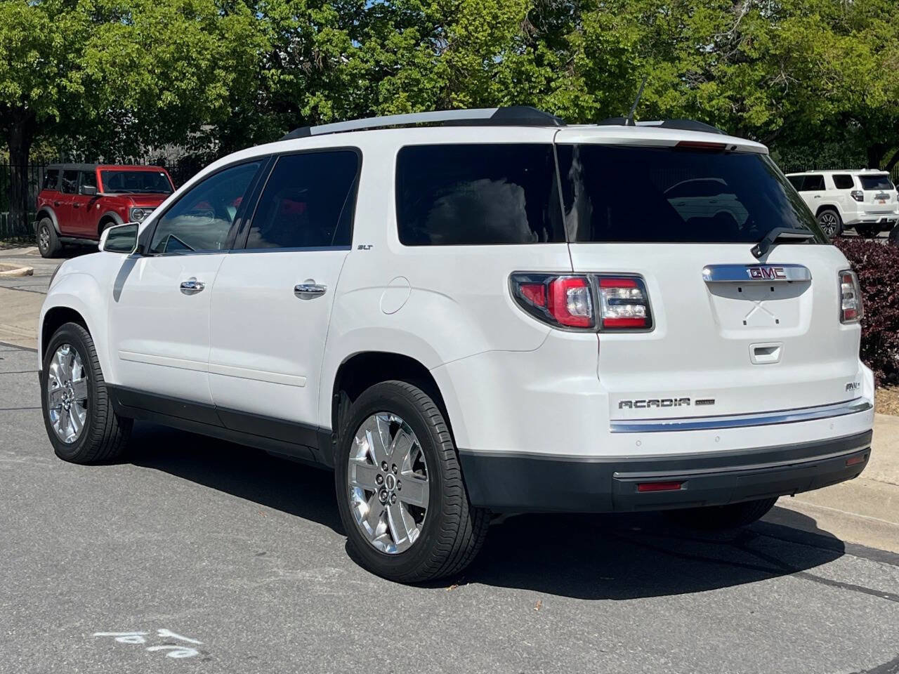 2017 GMC Acadia Limited SLT