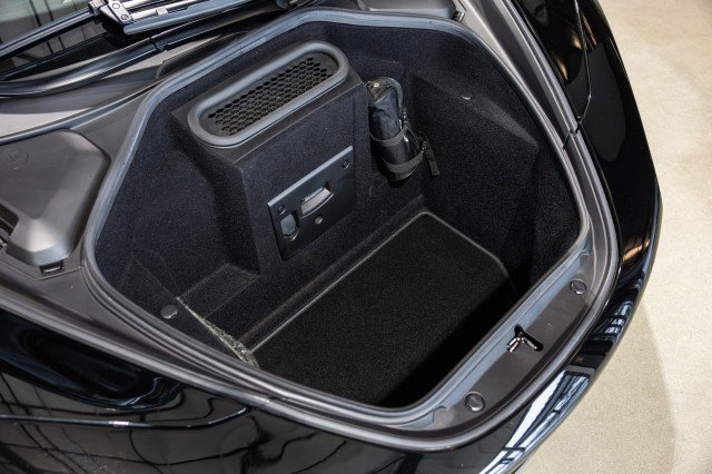 Used 2020 McLaren 720S Spider photo 31