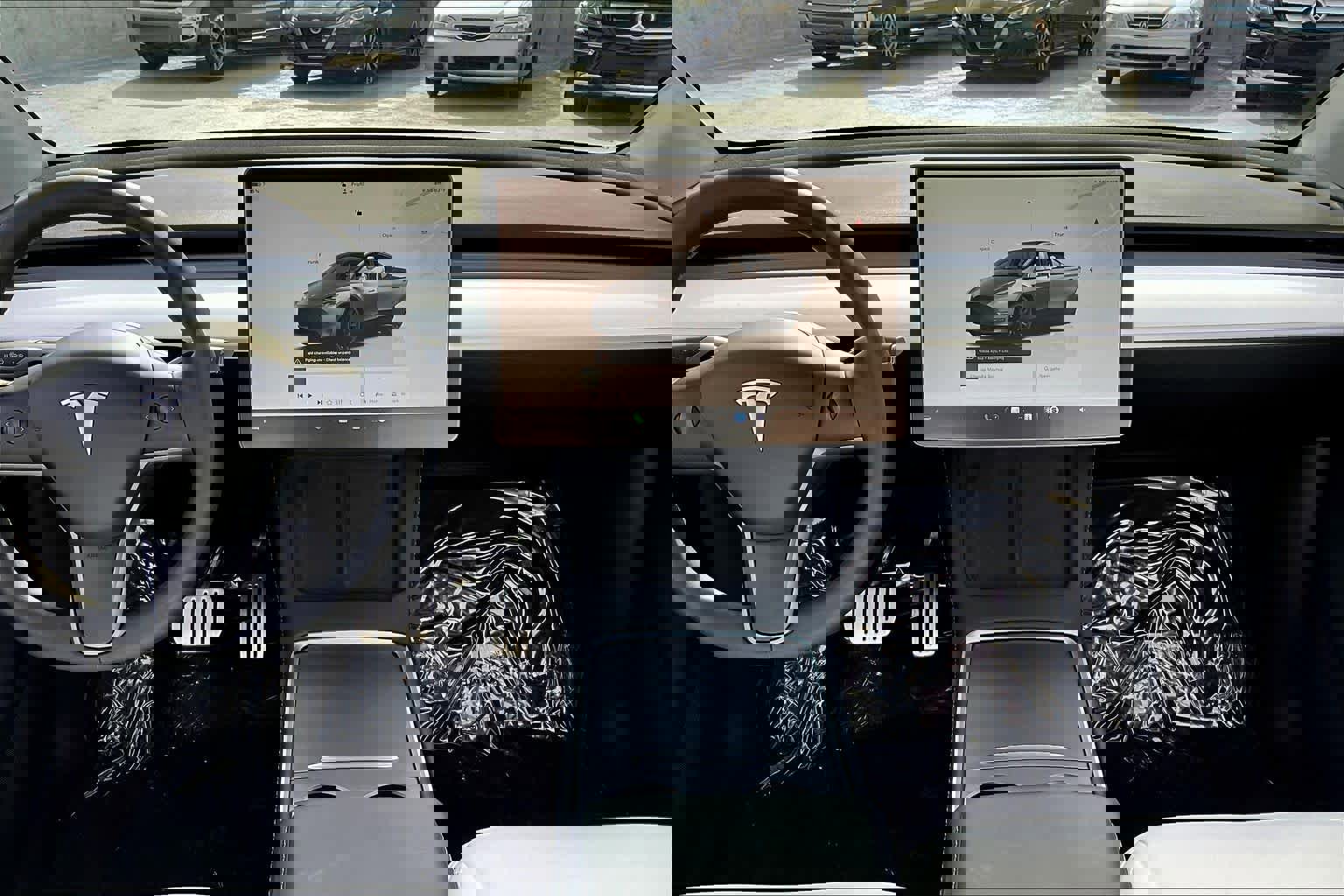 2025 Tesla Model Y Performance